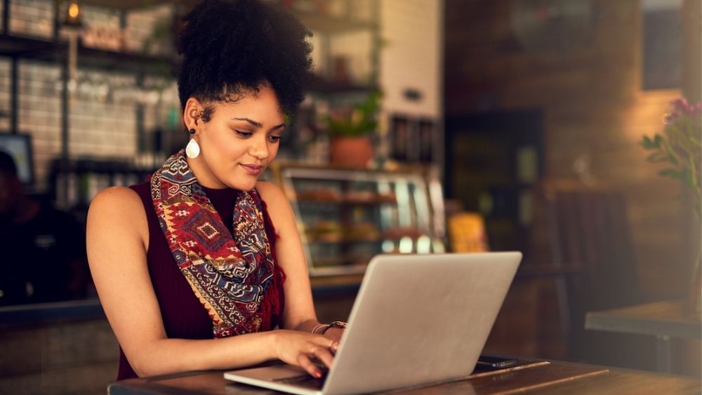 How a guest post marketplace actually makes link building much easier